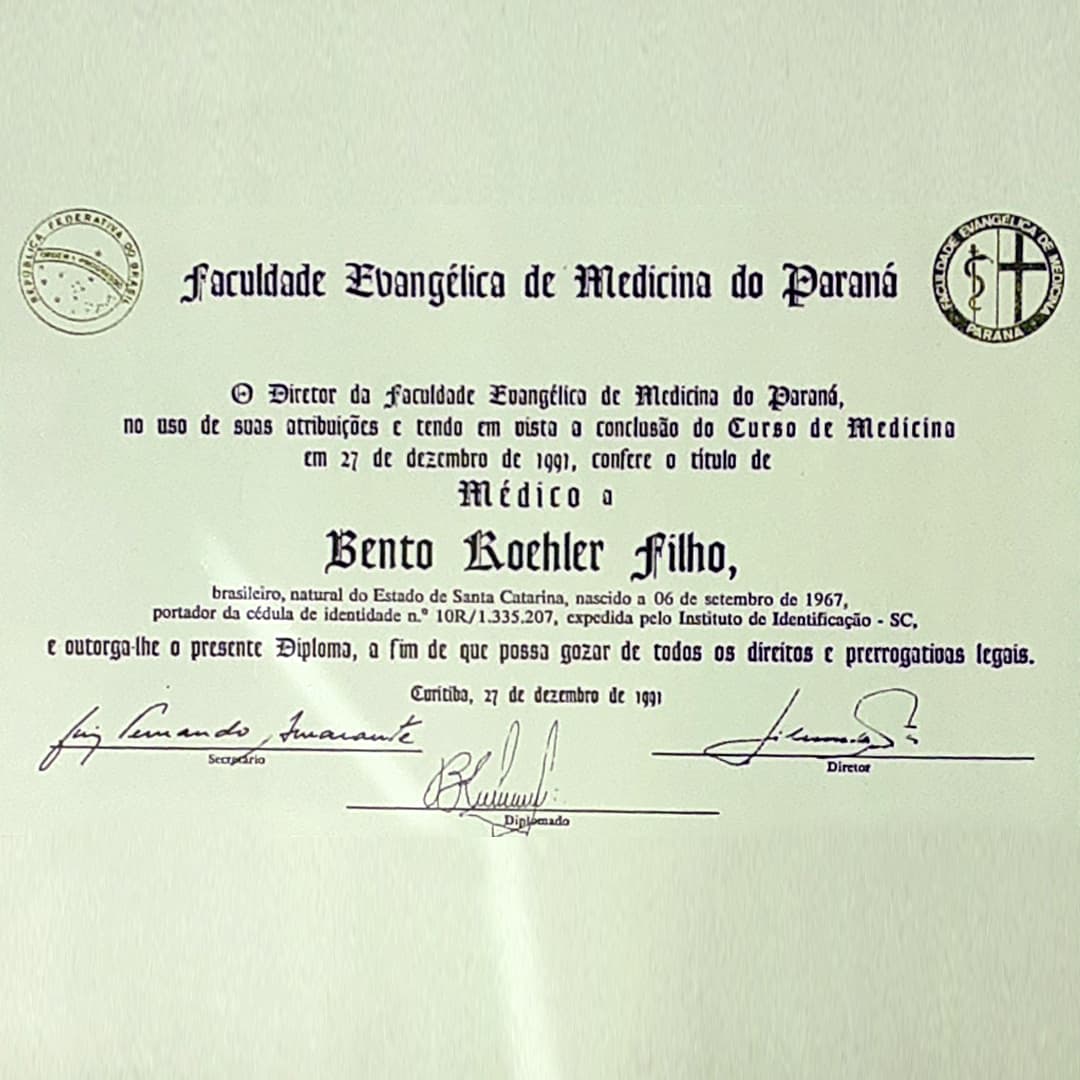 Diploma de médico do Dr. Bento Koehler Filho.