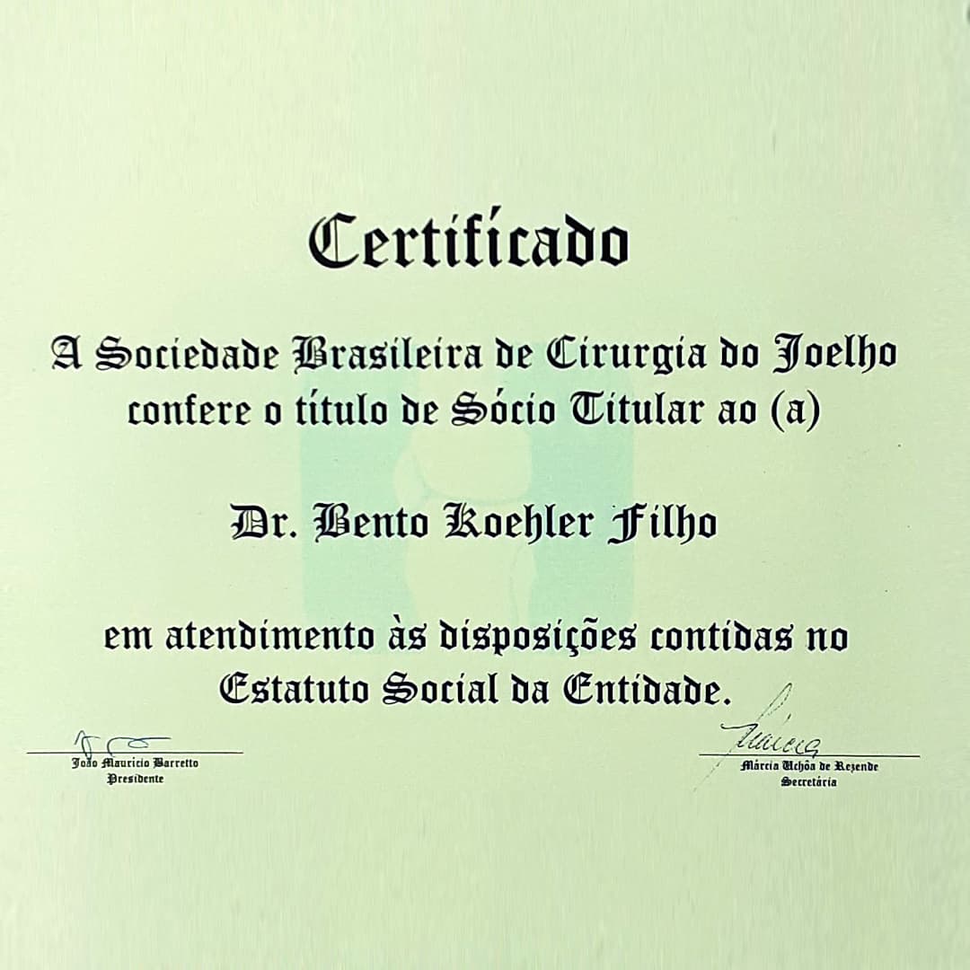 Diploma de cirurgião do joelho do Dr. Bento Koehler Filho.